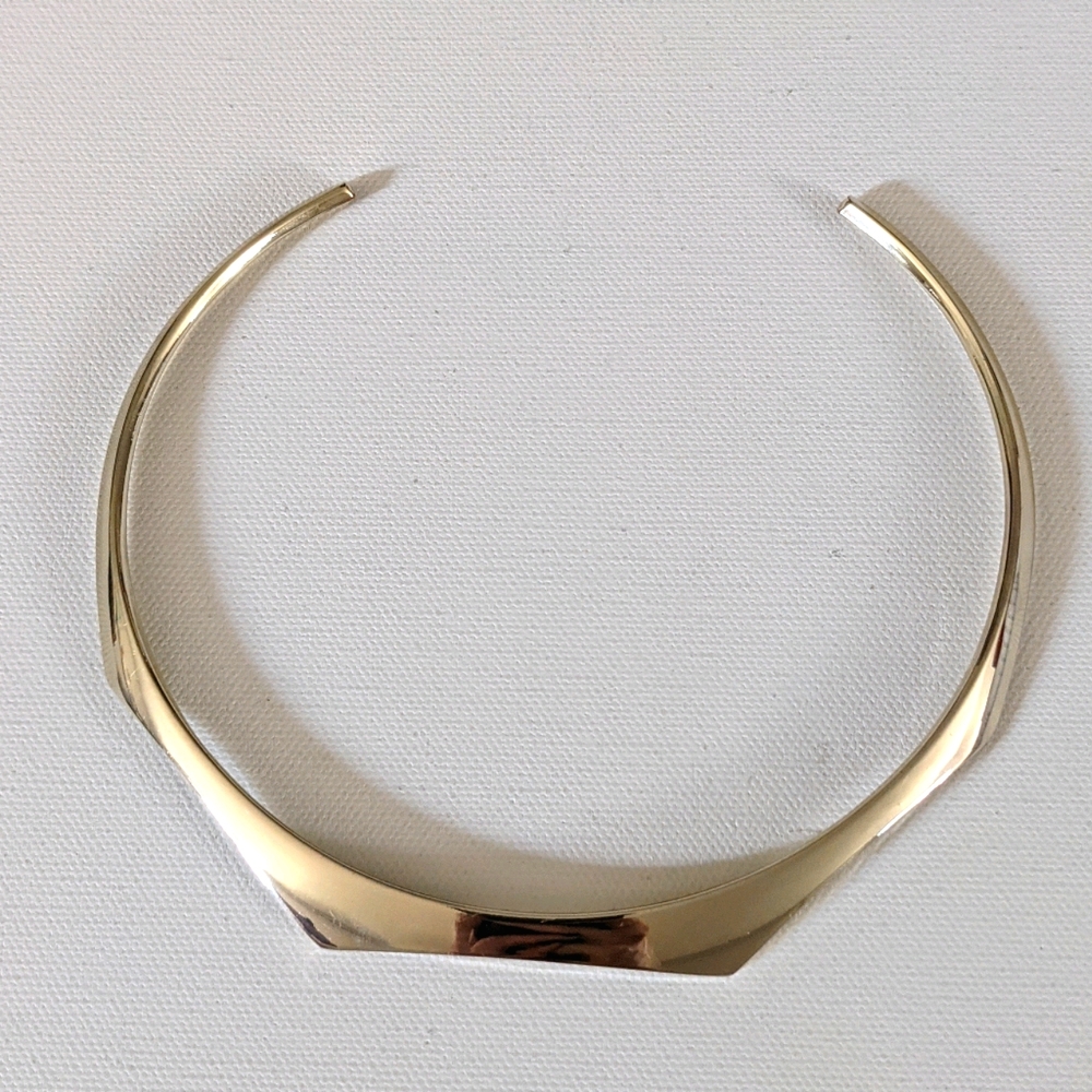 Collar Necklace